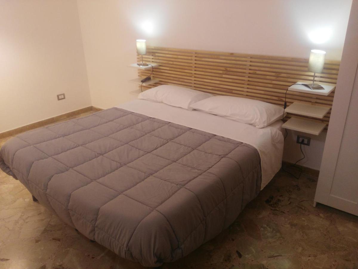A Ficurinia Apartment Syracuse Exterior foto