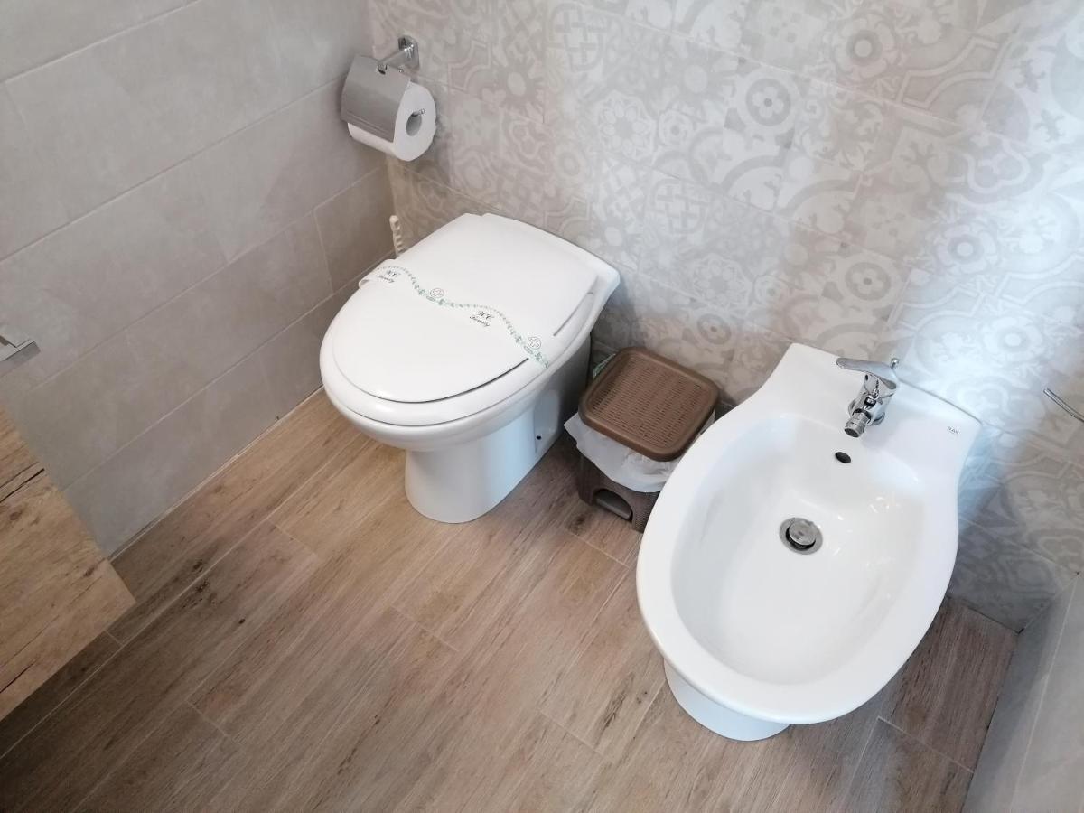 A Ficurinia Apartment Syracuse Exterior foto
