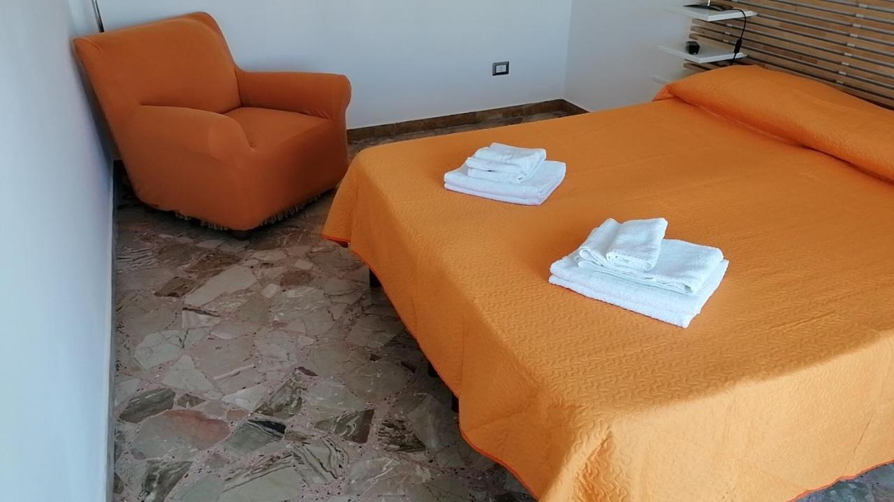 A Ficurinia Apartment Syracuse Exterior foto
